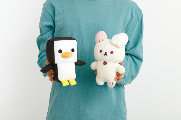 「ゲーミングリラックマ ぬいぐるみ」ペンギン（カクカク）＆うさぎ（ゾンビ）（C）2025 SAN-X CO., LTD. ALL RIGHTS RESERVED.