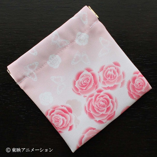 「Yes！プリキュア5GoGo！ 京くみひもブレスレット＆バネ口ポーチ キュアルージュ」（C）東映アニメーション