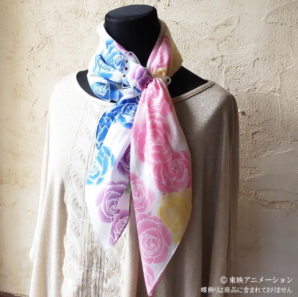 「Yes！プリキュア5GoGo！ スカーフ」（C）東映アニメーション