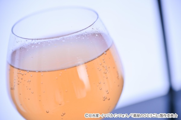 TVアニメ『薬屋のひとりごと』オリジナル薬膳コーラ「猫猫可楽」