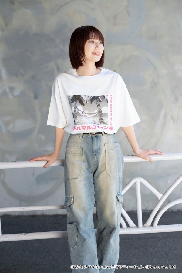 場面写ビッグシルエットＴシャツ～チルタイム～（C）さくらプロダクション/日本アニメーション（C）Nexus Co., Ltd.