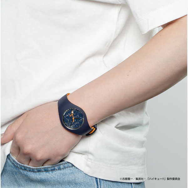 「アニメ『ハイキュー!!』× アイスウォッチ烏野高校」着用例（C）古舘春一／集英社・「ハイキュー!!」製作委員会