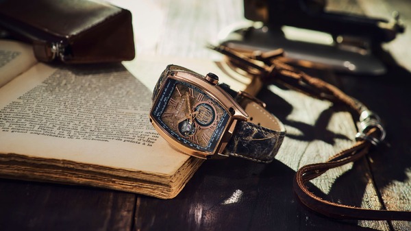 進撃の巨人×S-MEISTER 機械式時計 エルヴィン・スミスモデル