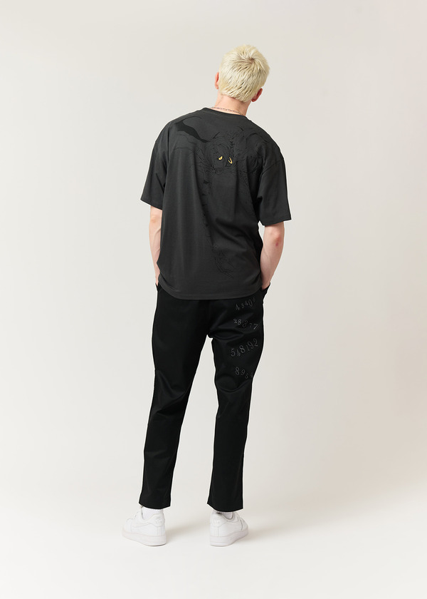 『DEATH NOTE』×グラニフ「弥海砂＆レム｜ビッグシルエットTシャツ」（C）大場つぐみ・小畑健／集英社