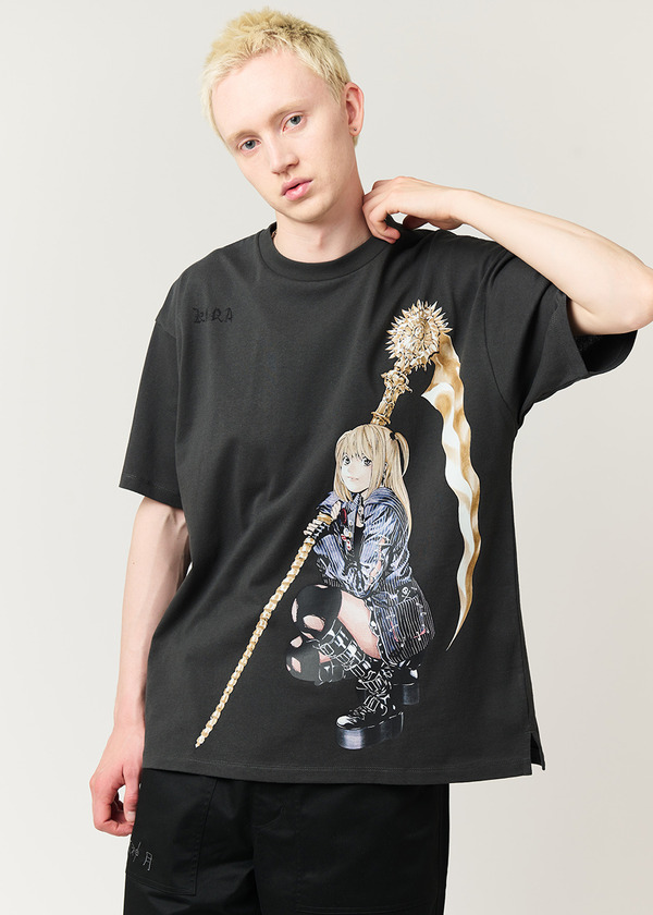 『DEATH NOTE』×グラニフ「弥海砂＆レム｜ビッグシルエットTシャツ」（C）大場つぐみ・小畑健／集英社