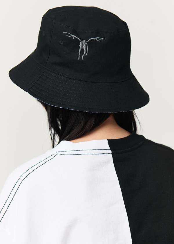 『DEATH NOTE』×グラニフ「記憶 パターン｜リバーシブルバケットハット」（C）大場つぐみ・小畑健／集英社