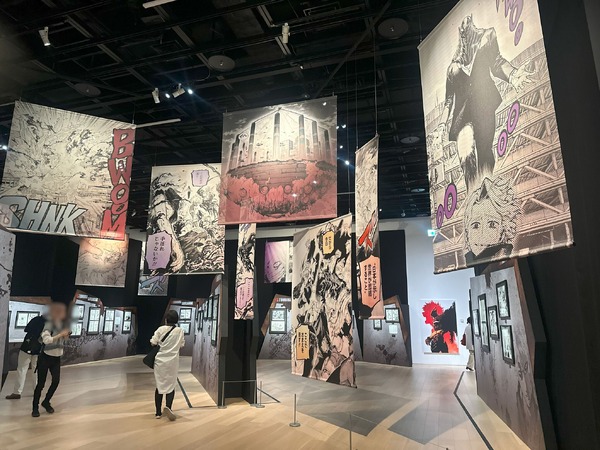 堀越耕平『僕のヒーローアカデミア』原画展（C）堀越耕平／集英社