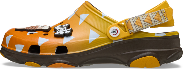 アニメ『鬼滅の刃』× Crocs「善逸 オールテレイン クロッグ」（C）吾峠呼世晴/集英社・アニプレックス・ufotable