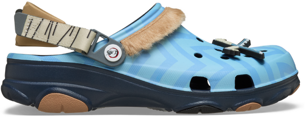 アニメ『鬼滅の刃』× Crocs「伊之助 オールテレイン クロッグ」（C）吾峠呼世晴/集英社・アニプレックス・ufotable