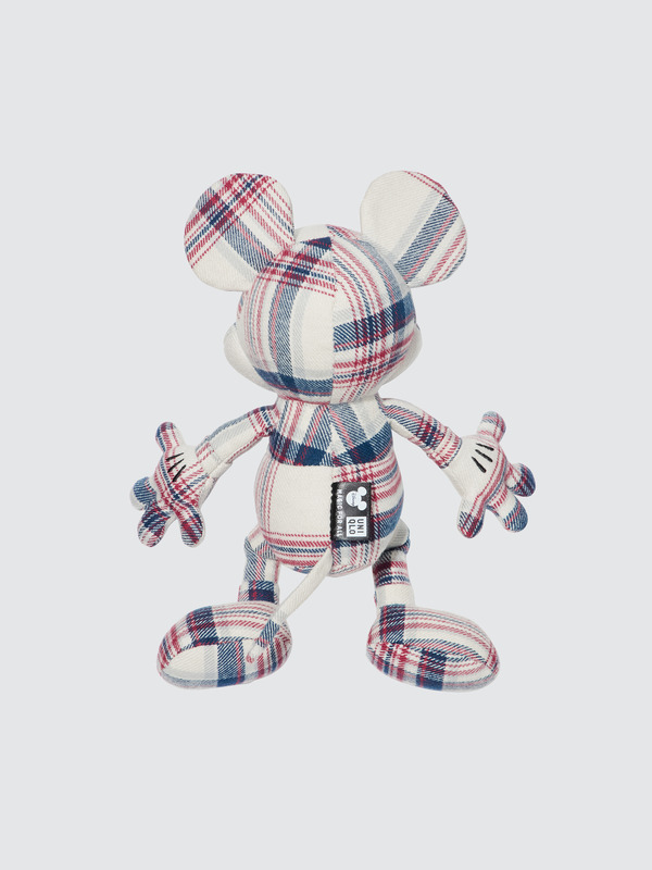 「MAGIC FOR ALL Timeless toy」カラー：01 OFF WHITE（C）ディズニー