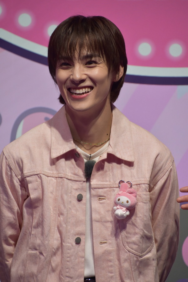 「MY MELODY KUROMI GAME PLAZA」に登壇した川西拓実＆河野純喜