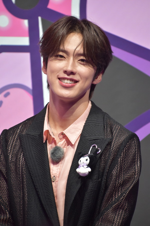 「MY MELODY KUROMI GAME PLAZA」に登壇した川西拓実＆河野純喜