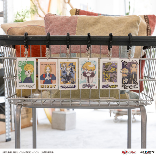 チェキフォトアクリルパスケース