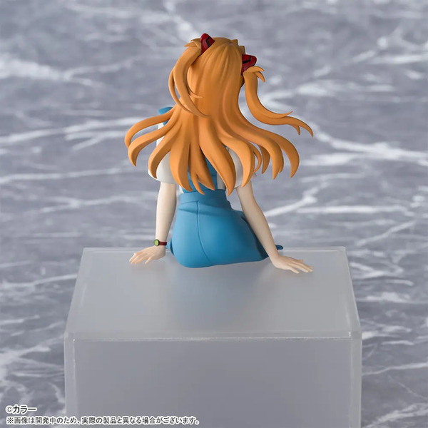 制服姿でちょこんと座る「アスカ」が可愛い！「エヴァ」TVシリーズ放送30周年記念の“ちょこのせ”フィギュア第3弾としてプライズ展開