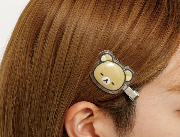 「リラックマ　ぷくっと前髪クリップ」使用例（C）2025 SAN-X CO., LTD. ALL RIGHTS RESERVED.