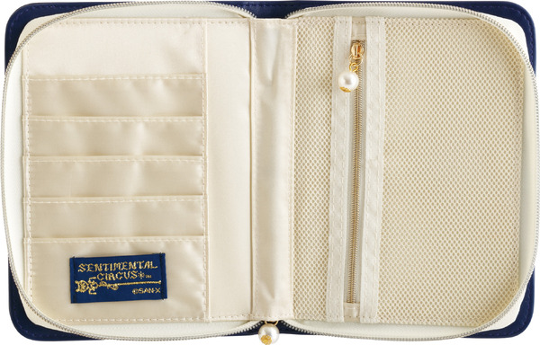 センチメンタルサーカス新テーマ 永遠の魔法と願いのグリモワール「魔導書マルチケース」（C）2025 SAN-X CO., LTD. ALL RIGHTS RESERVED.