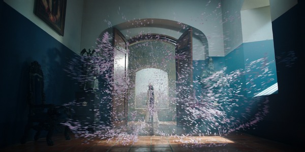 ミス・オールサンデー：レラ・アボヴァ