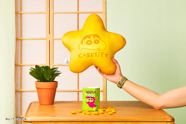 「クレヨンしんちゃん x CASETiFY」遊び心全開のコレクションが登場（C）U／F・S・A・A