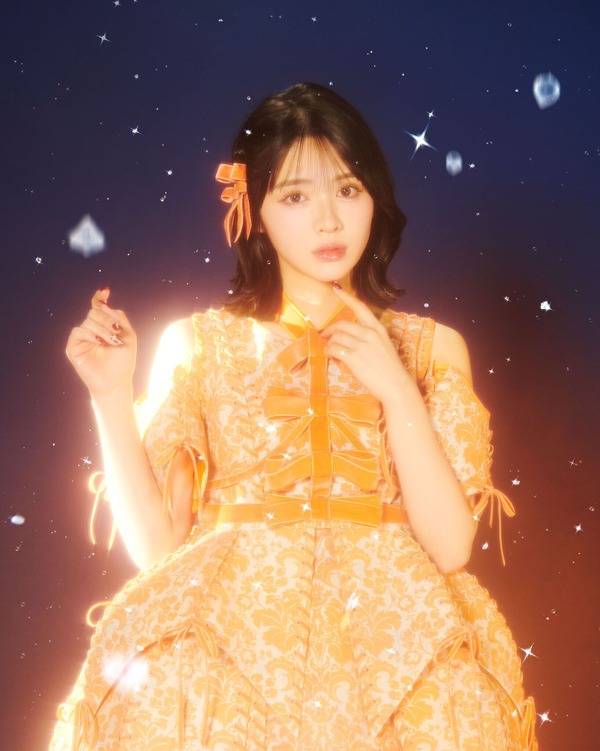 FRUITS ZIPPER 鎮西寿々歌 アー写