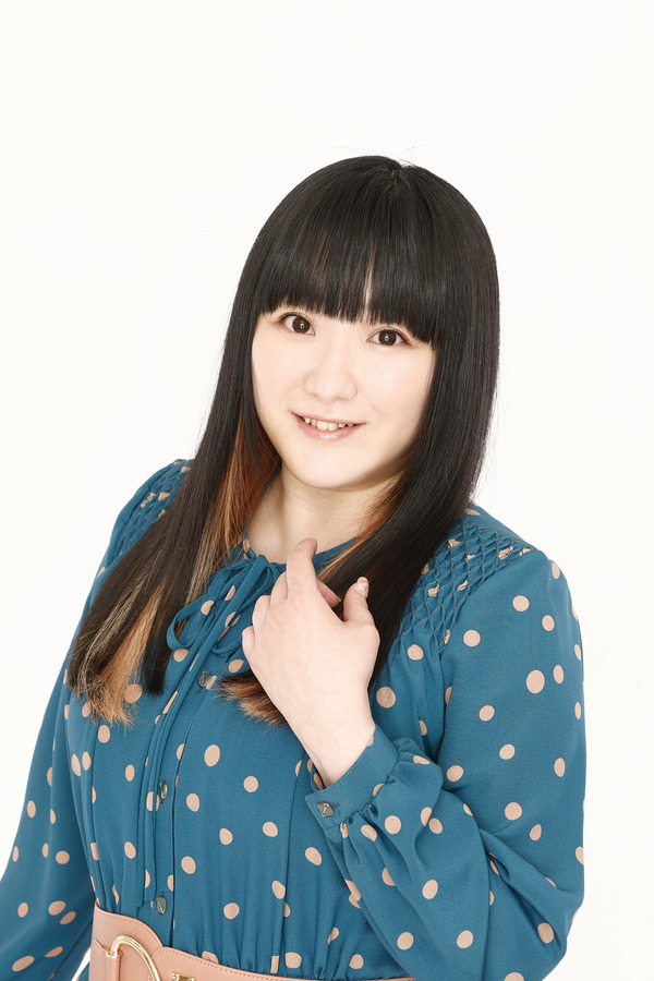 新谷良子(桜井梨穂子役)