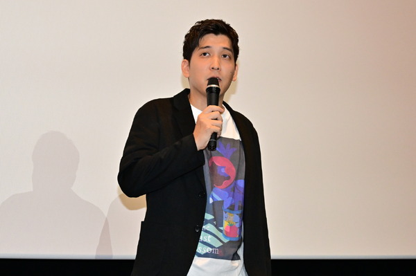 『ホウセンカ』完成披露舞台挨拶 オフィシャルスチール 木下麦監督