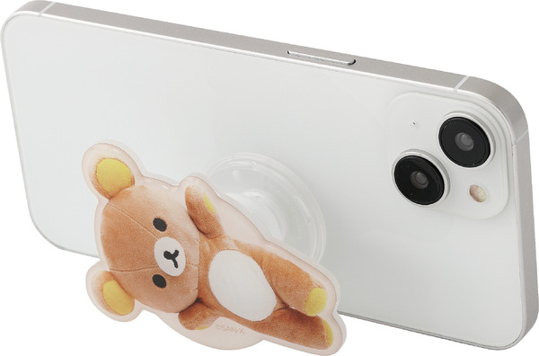 サンエックス「ぬいフォトシリーズ POCOPOCO」使用イメージ（C）2025 SAN-X CO., LTD. ALL RIGHTS RESERVED.