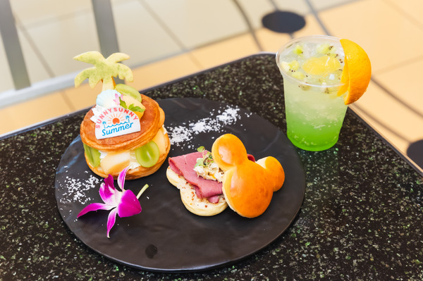 “Sunny Sunny Summer” スペシャルセット、“Sunny Sunny Summer” スペシャルドリンク