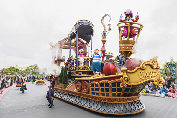 高気温で大人気パレードは中止に…！　東京ディズニーランドの“Dハロ”が明日開幕！