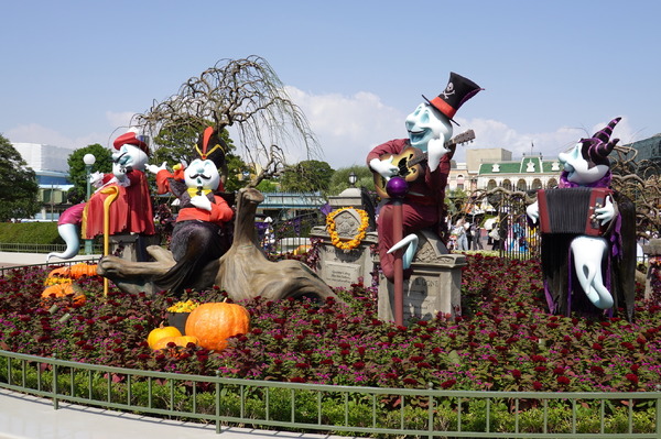 高気温で大人気パレードは中止に…！　東京ディズニーランドの“Dハロ”が明日開幕！