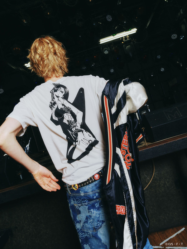 ONE PIECE×HYSTERIC GLAMOUR「BOA.HANCOCK EXPLORER Tシャツ」着用イメージ（C）O/S・F・T