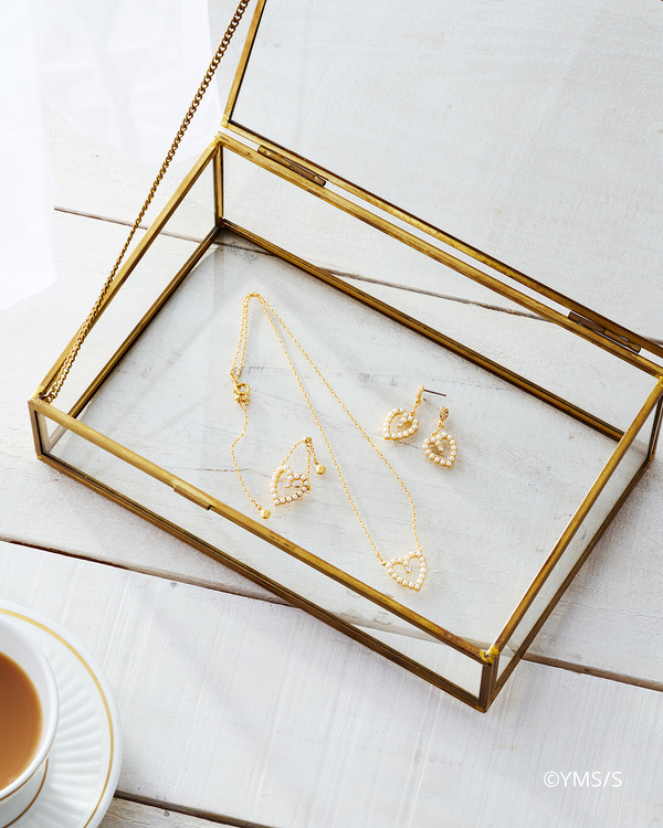 HACHI – 小松奈々コラボレーションアイテム