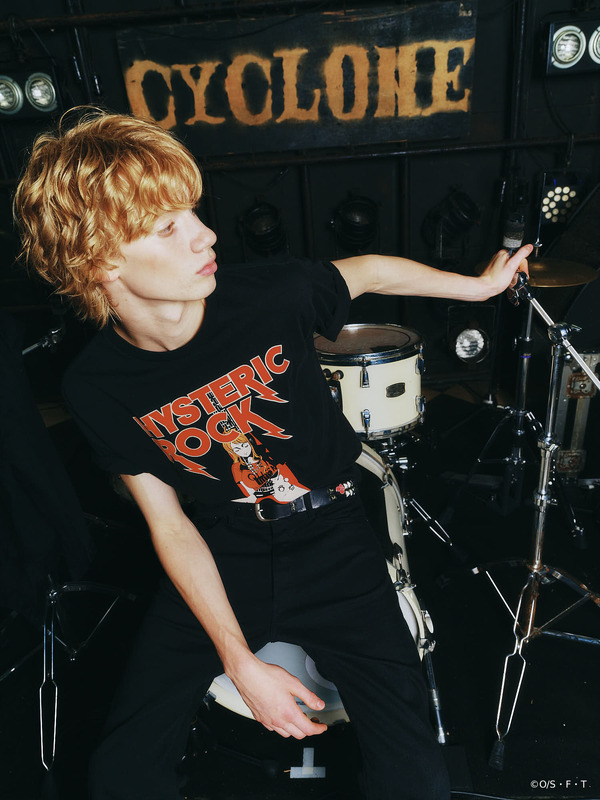 ONE PIECE×HYSTERIC GLAMOUR「NAMI FLYING V Tシャツ」着用イメージ（C）O/S・F・T