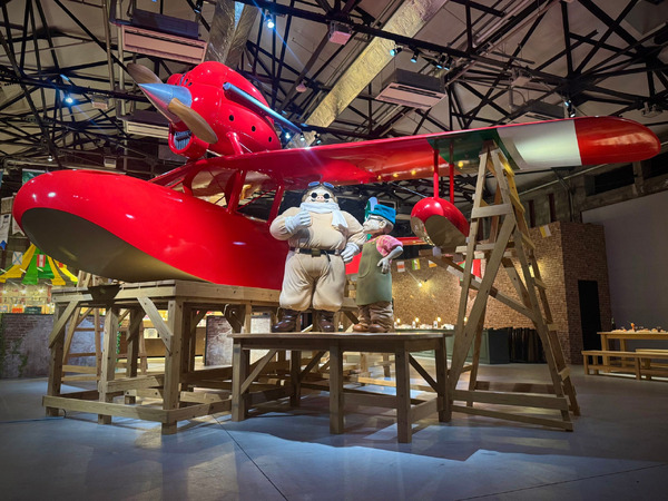 「サボイアS-21」（「ジブリの立体造型物展」での展示風景）(C)1992 Hayao Miyazaki/Studio Ghibli,NN
