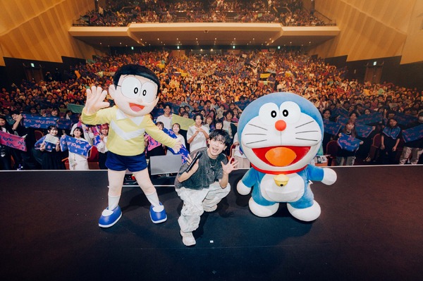 Tani Yuuki「Live Tour 2025 “Still love...this”」ドラえもん＆のび太もステージに登場