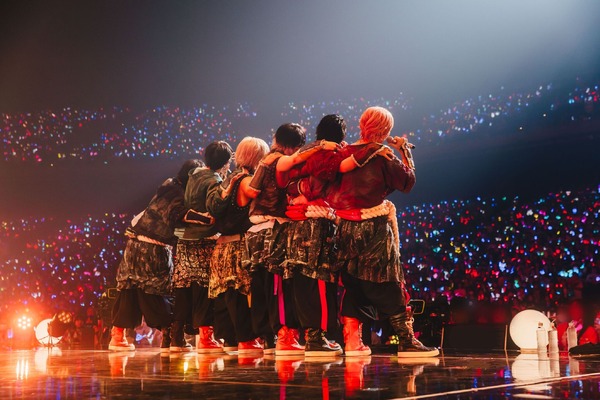 「いれいす Summer Tour 2025『えびばでぃ - 祭 - FESTIVAL !!』」