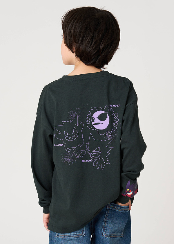 ポケットモンスター×グラニフ「ゴース＆ゴースト＆ゲンガー｜キッズビッグシルエット長袖Tシャツ」着用イメージ（C）Nintendo・Creatures・GAME FREAK・TV Tokyo・ShoPro・JR Kikaku （C）Pokemonゴース＆ゴースト＆ゲンガー｜キッズビッグシルエット長袖Tシャツ」