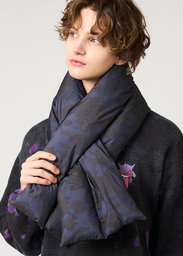 ポケットモンスター×グラニフ「かくれんぼ｜リバーシブルマフラー」着用イメージ（C）Nintendo・Creatures・GAME FREAK・TV Tokyo・ShoPro・JR Kikaku （C）Pokemon