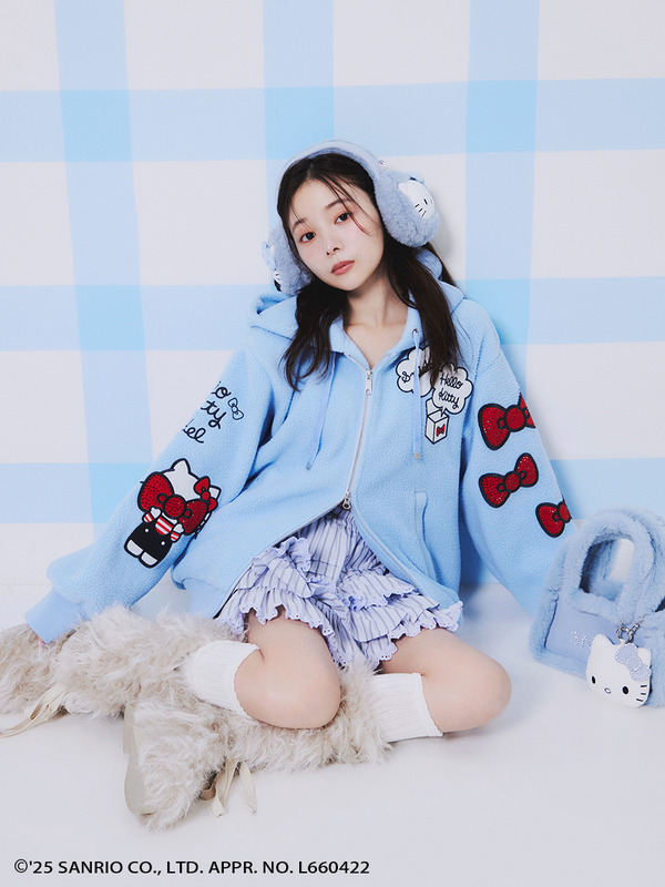 【HELLO KITTY】プレミアムパーカー