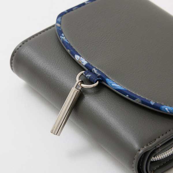 土井先生 モデル 三つ折り財布