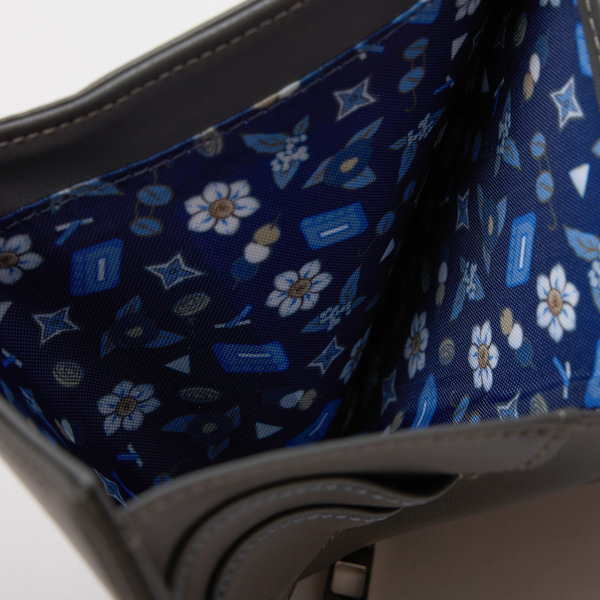 土井先生 モデル 三つ折り財布