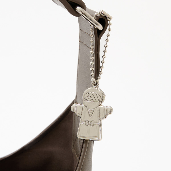 雑渡昆奈門 モデル トートバッグ