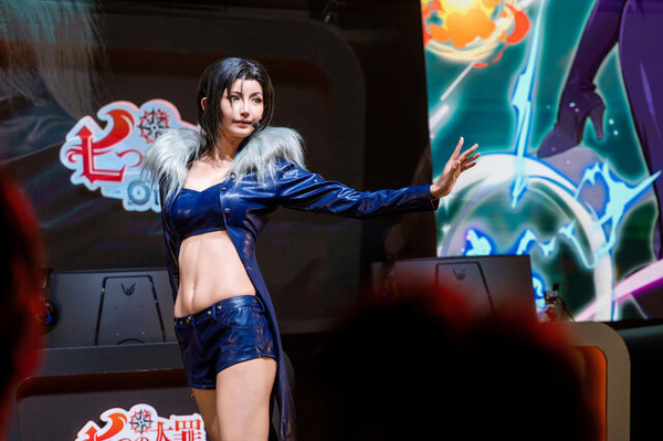 マーリン『七つの大罪』／南あみ（X：@amichan_0907）