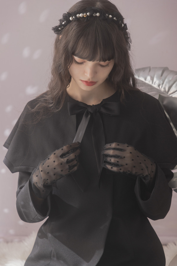 「“Kuromi collar”　Coat (coat ＋collar)」付け襟＋コート