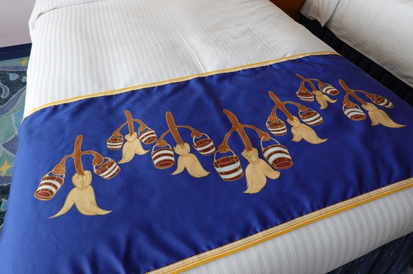 ディズニーホテルに新客室誕生！「ミッキーマウスルーム（魔法使いの弟子）」潜入