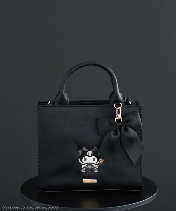 Maison de FLEUR × KUROMI ＆ MY MELODY「KUROMI 2Wayトートバッグ」（C）25 SANRIO CO., LTD. APPR. NO. L656005