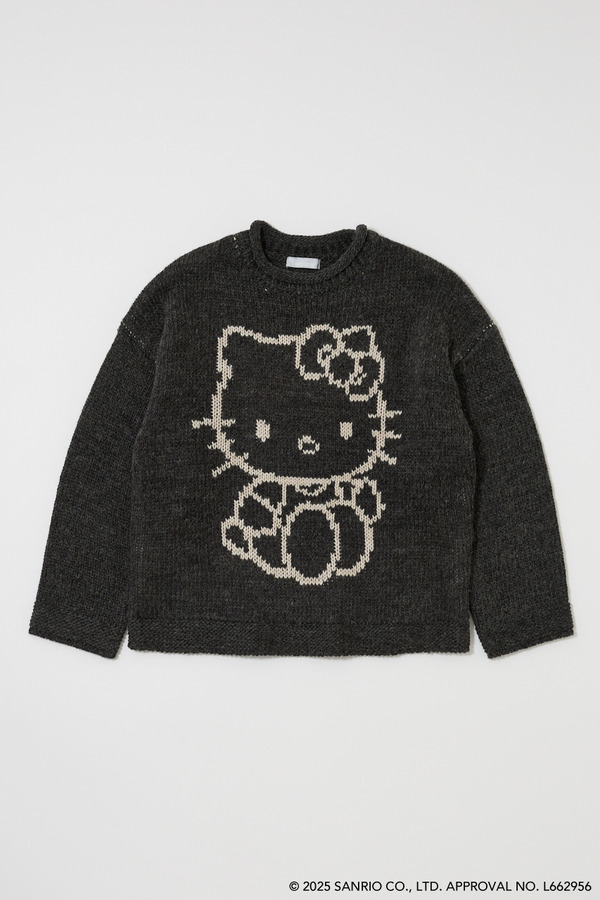 HELLO KITTY×MOUSSY「HELLO KITTY CHUNKY SWEATER　LIGHT BLACK」（C）25 SANRIO CO., LTD. APPR. NO. L662956
