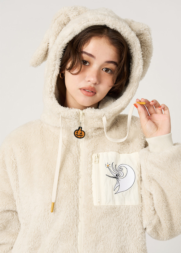 『ナイトメアー・ビフォア・クリスマス』×グラニフ「ゼロ｜ボアロングジップパーカー」（C）Disney