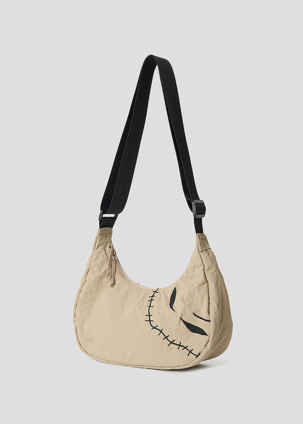 『ナイトメアー・ビフォア・クリスマス』×グラニフ「ブギーの子分｜ミニショルダーバッグ」（C）Disney