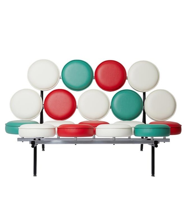 『SPY×FAMILY』特別仕様 Marshmallow Sofa ￥1,760,000 (tax in)　※限定1脚、抽選販売