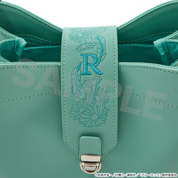 TVアニメ『ブルーロック』SuperGroupiesコラボ「糸師 凛 モデル ショルダーバッグ」（C）金城宗幸・ノ村優介・講談社／「ブルーロック」製作委員会